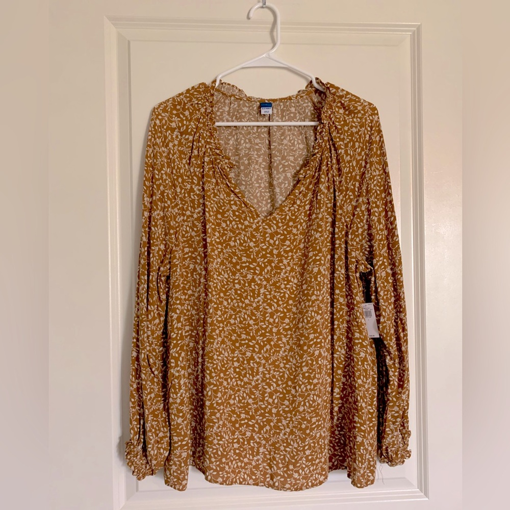 Old Navy Long Sleeve Blouse